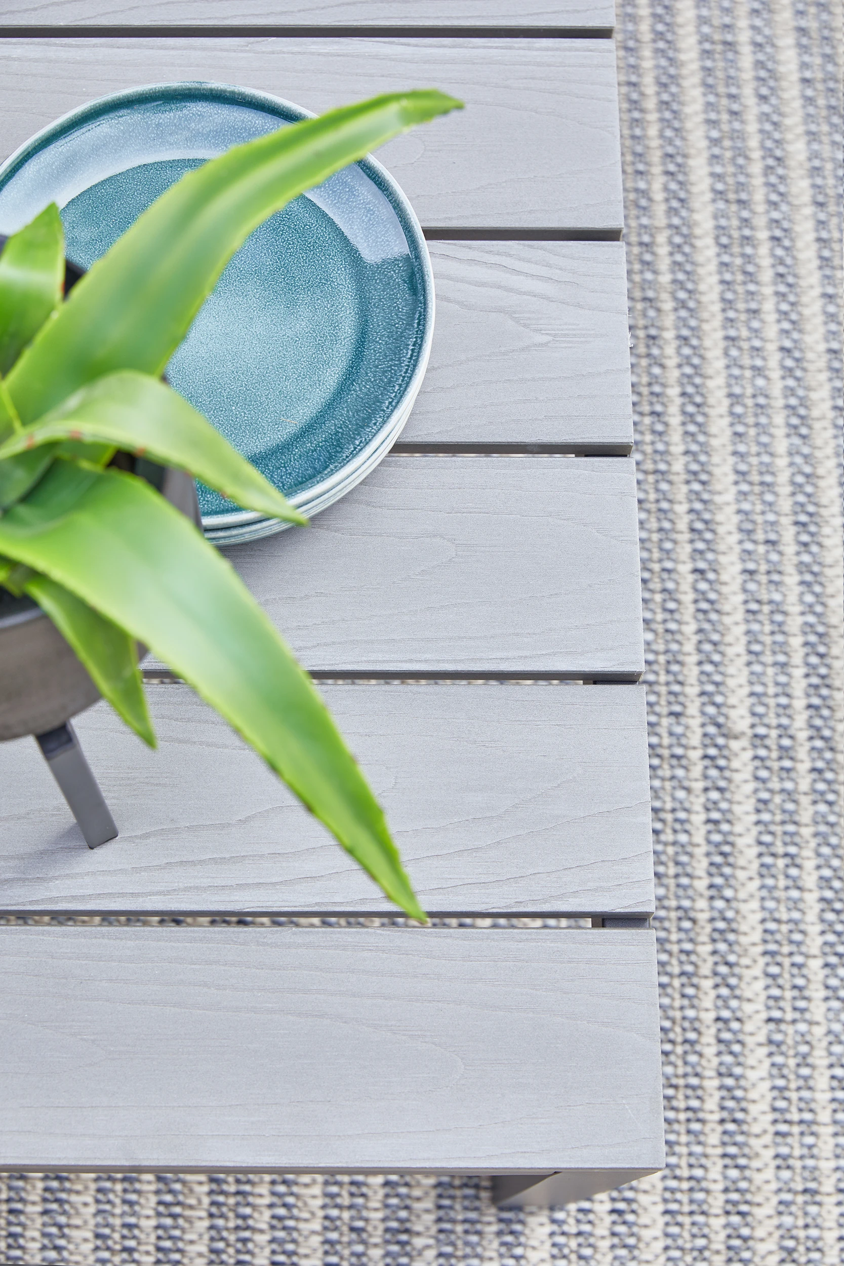 Primaster Lounge Gruppe Colmar 4 Primaster Lounge Gruppe Colmar – Bild 2